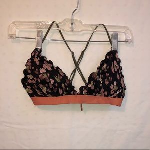 Patterned triangle bikini top